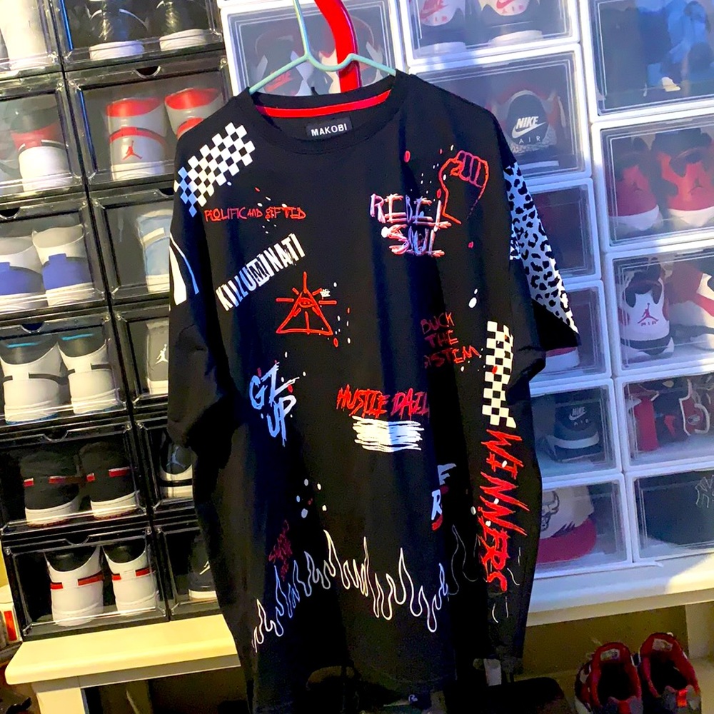 T-shirt
